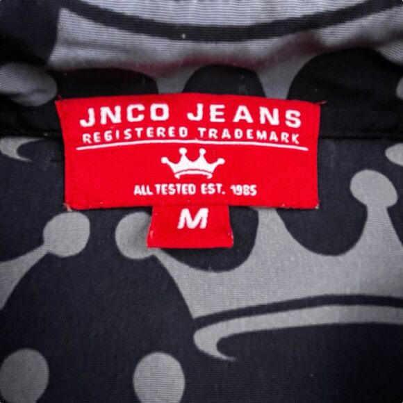 JNCO JEANS Shirt Men’s M Black Gray Crown Skulls Flames Tribal AOP Y2K Skater - Picture 5 of 11